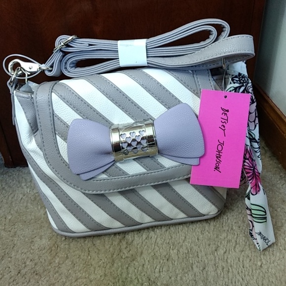 Betsey Johnson Handbags - *Sale* Betsey Johnson crossbody with scarf